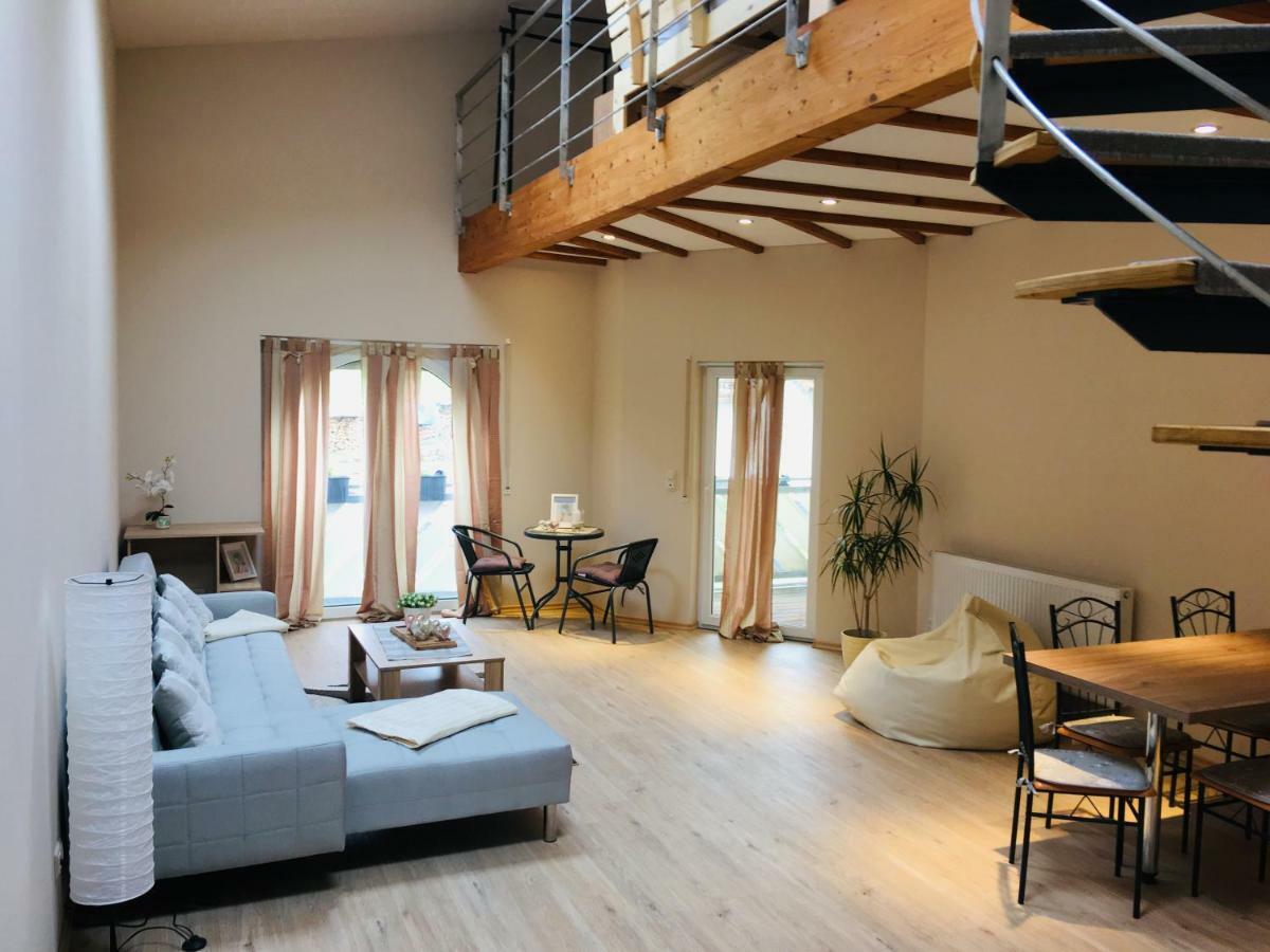 Ferienwohnung Am Nuerburgring/Wintersport Arft Acht Luaran gambar